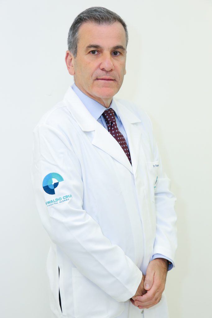 Dr Ricardo Cohen
